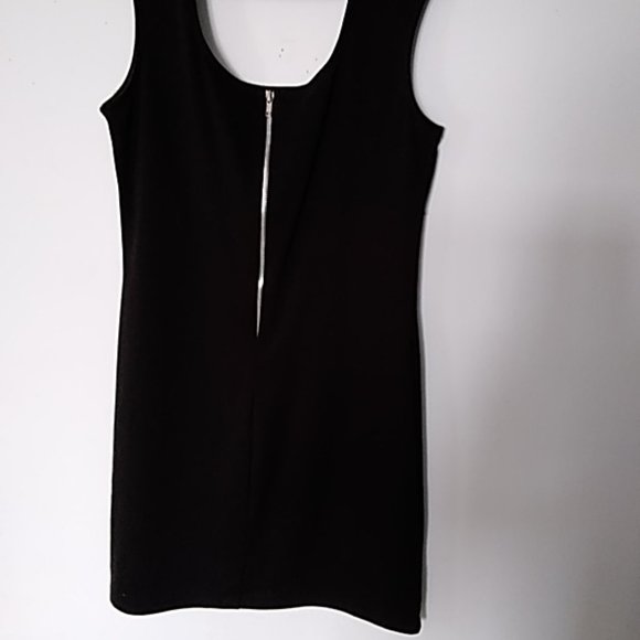 Ladies dress with Stud detailing - Picture 3 of 3